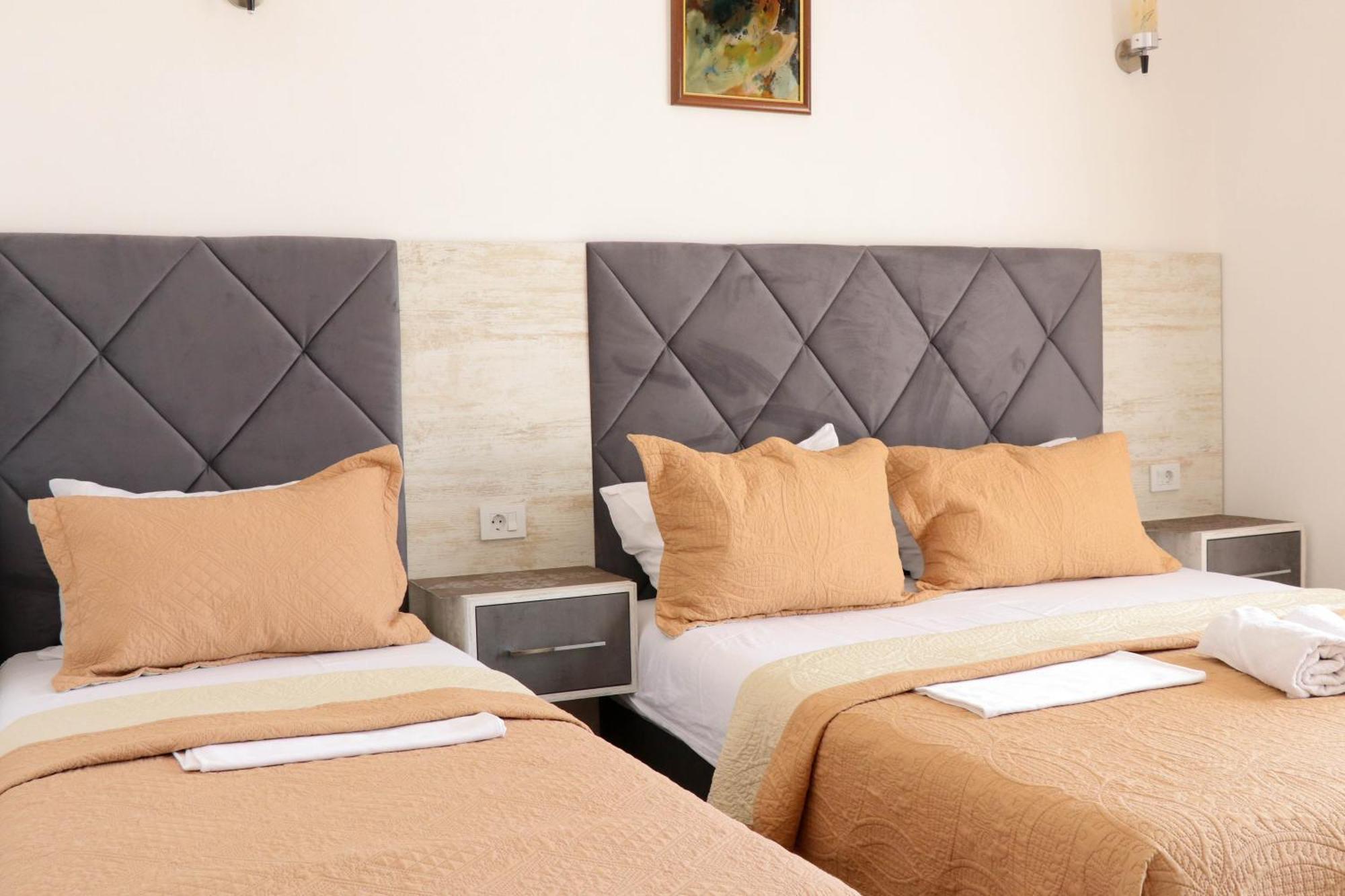 B&B Lovac Hasa 2 Ulcinj Habitación foto