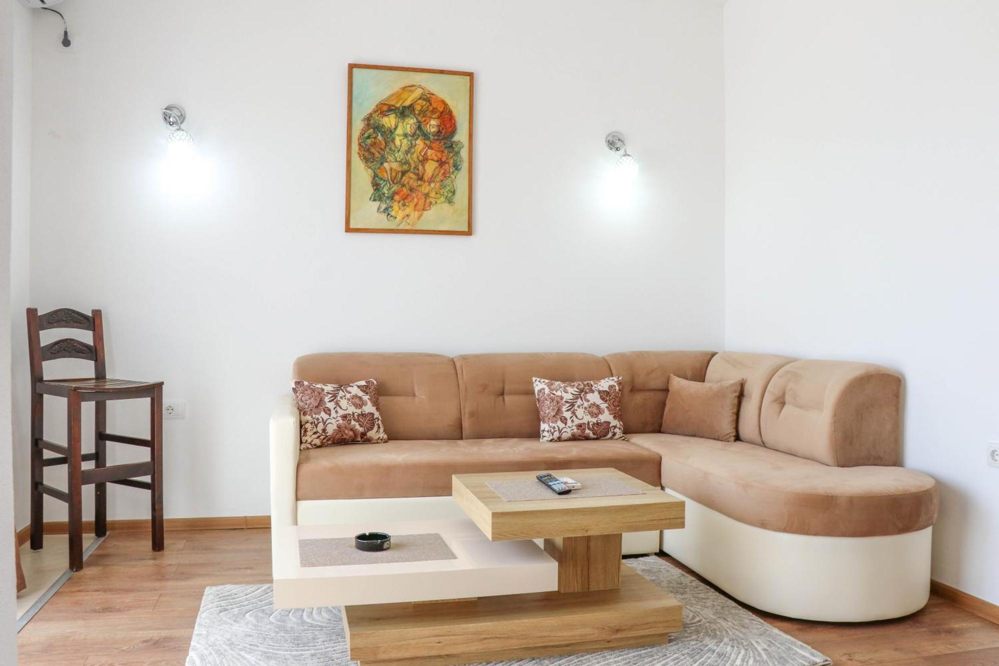 B&B Lovac Hasa 2 Ulcinj Habitación foto